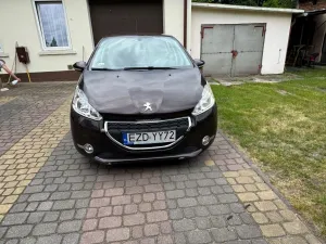 Peugeot 208 I 1.4 HDi Active Pack 2013