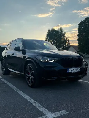 BMW X5 2023
