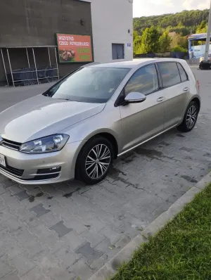 Volkswagen Golf VII 1.6 TDI BlueMotion Technology Allstar 2016