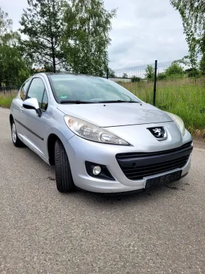 Peugeot 207 1.4 16V Trendy 2010