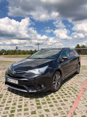 Toyota Avensis III 2.0 D-4D Prestige 2016
