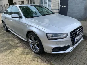 Audi A4 B8 2.0 TFSI quattro S tronic S line Sportpaket 2013