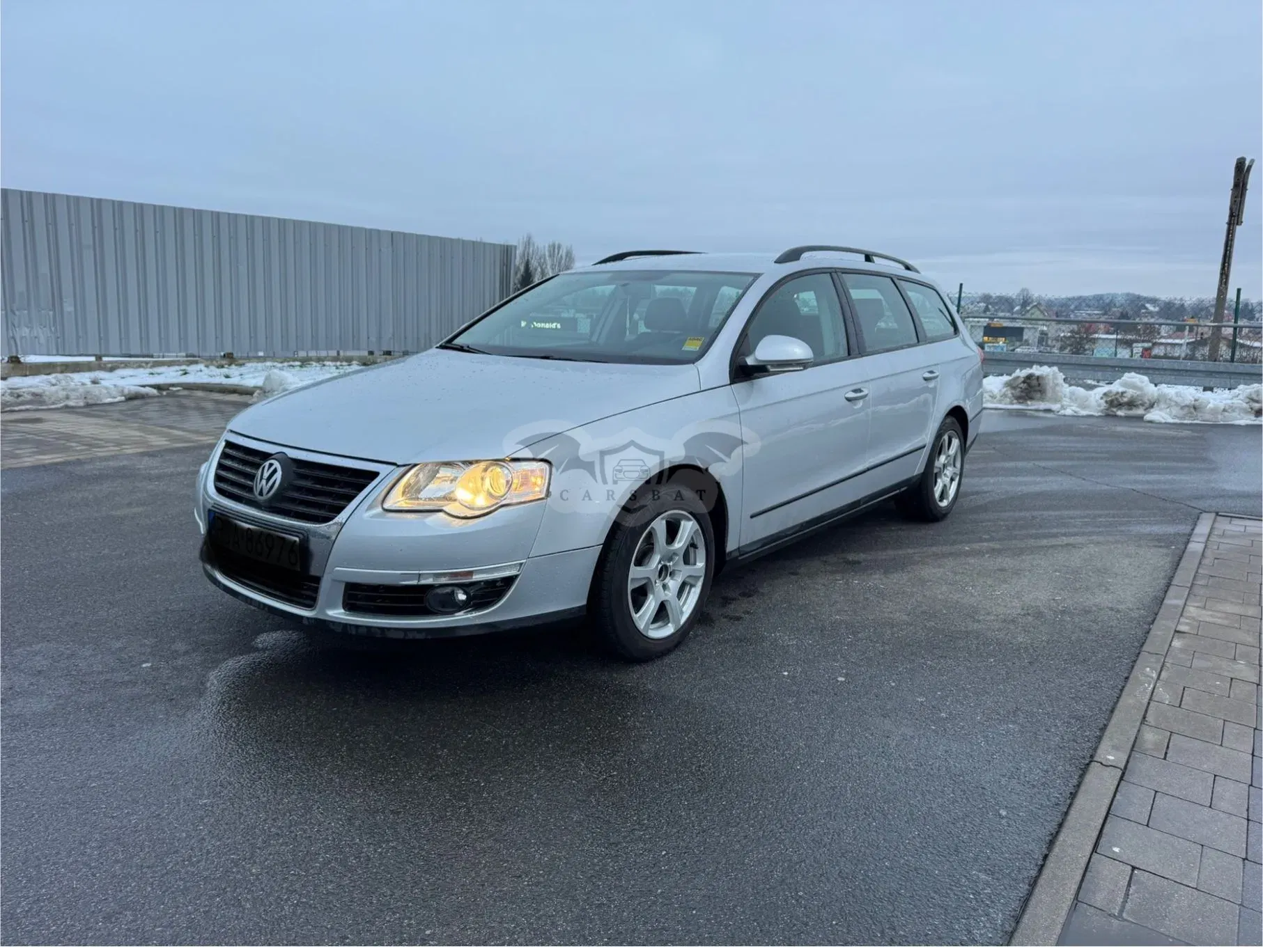 Volkswagen Passat B6 2.0 TDI Trendline DSG 2010