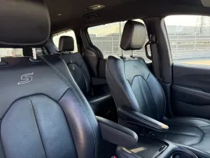 Chrysler Pacifica 2022