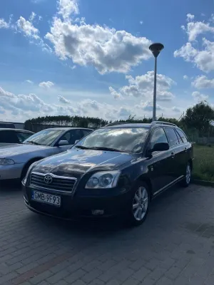 Toyota Avensis II 2005