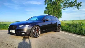 Audi A4 B8 2.0 TDI Quattro S tronic 2013