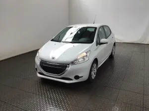 Peugeot 208 I 1.2 VTi Access 2015