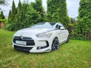Citroën DS5 2.0 HDi Hybrid4 SportChic MCP 2012