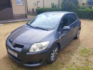 Toyota Auris I 2.0 D-4D Luna 2007