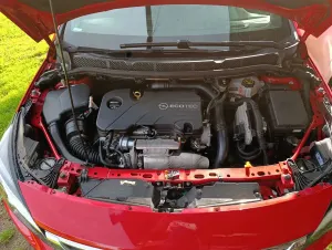Opel Astra K 1.4 Turbo Innovation 2015