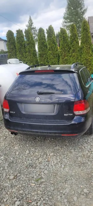 Volkswagen Golf VI 2.0 TDI DPF Highline 2011