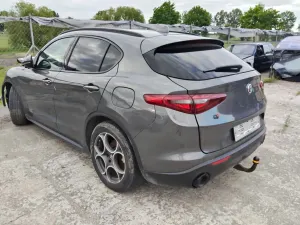 Alfa Romeo Stelvio 2019