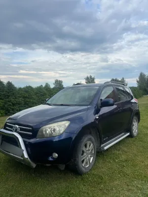 Toyota Rav4 III 2.2 D-4D Sol 180 2006