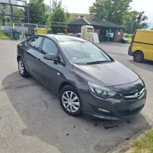 Opel Astra J 1.4 T Active EU6 2015