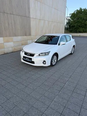 Lexus CT 200h Prestige 2011