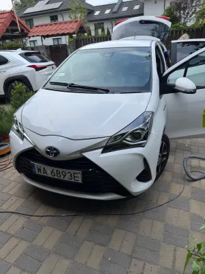 Toyota Yaris III Hybrid 100 Dynamic 2018