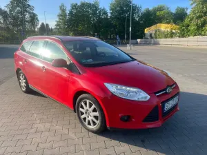 Ford Focus Mk3 ver-1-6-tdci-dpf-start--stopp--system-sync-edition 2013
