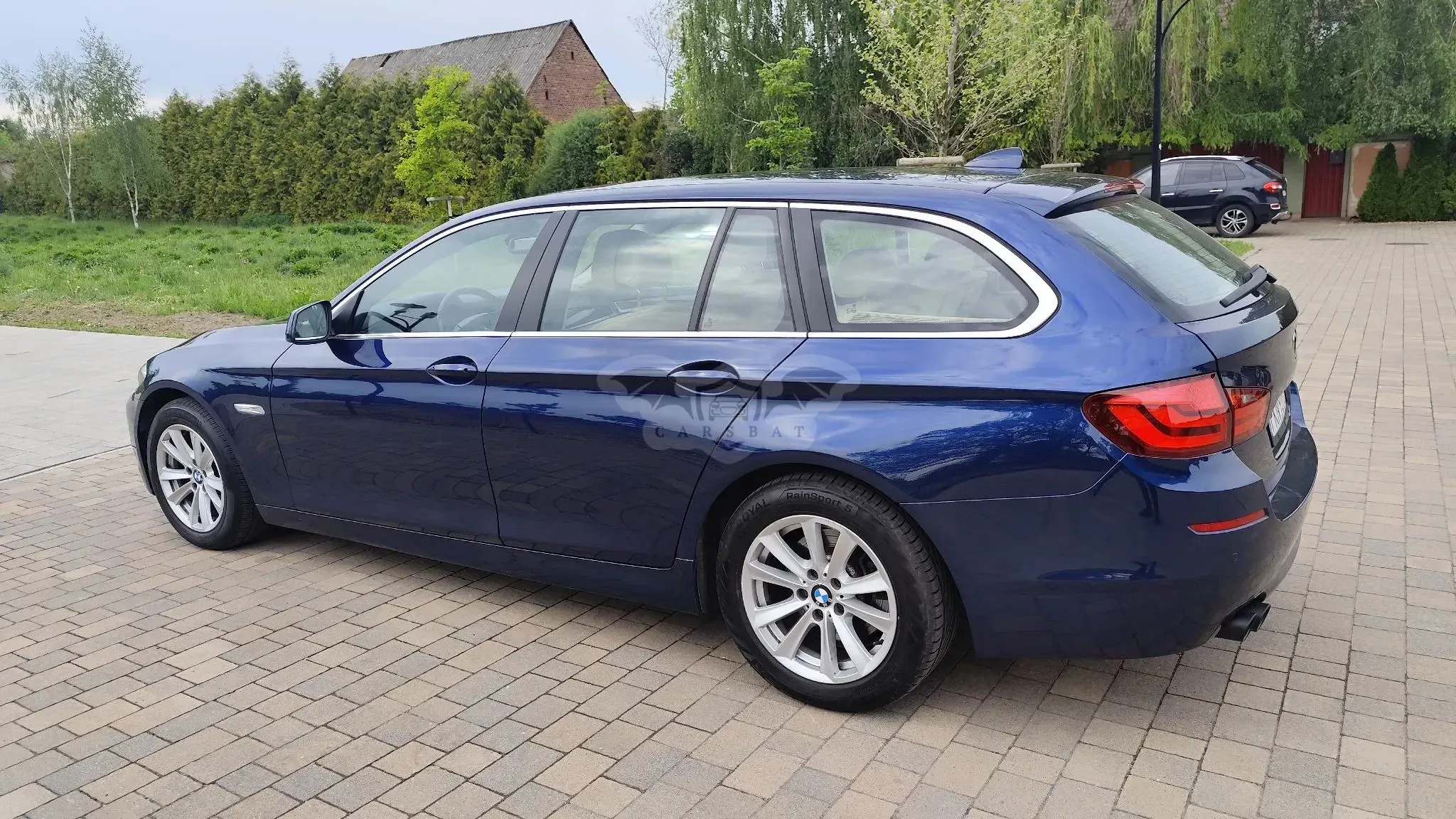 BMW 5 Series F10/F11 2011