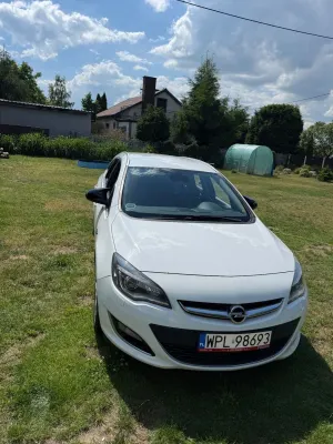 Opel Astra J 2013