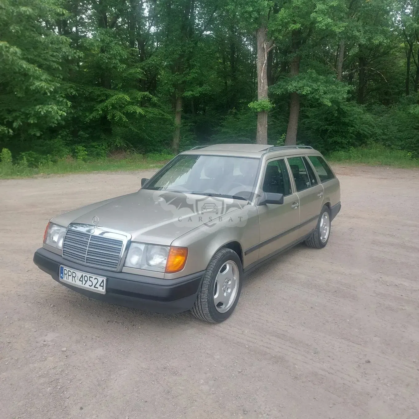 Mercedes-Benz E 1989