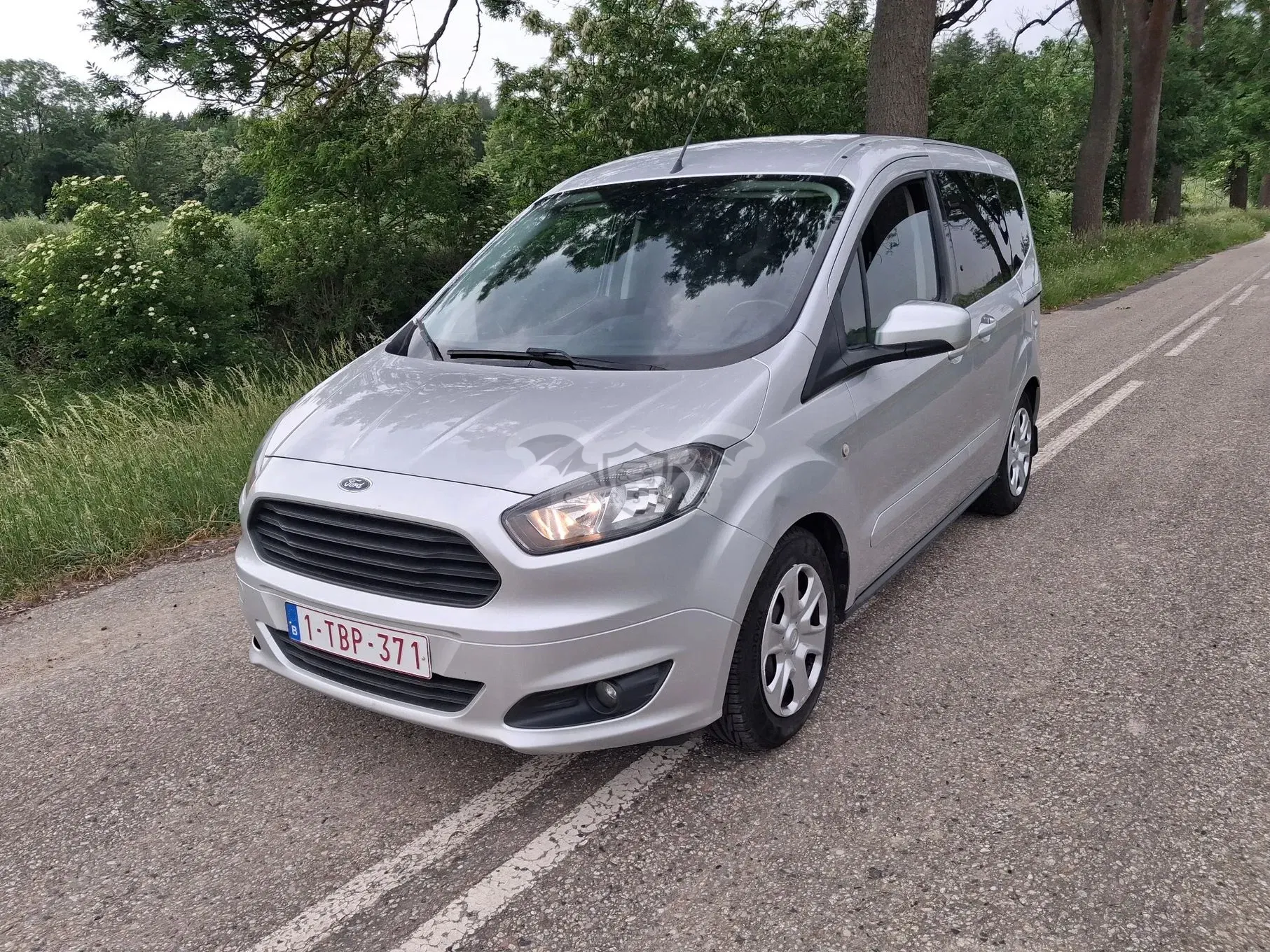 Ford Tourneo Courier 1.0 EcoBoost Ambiente 2017