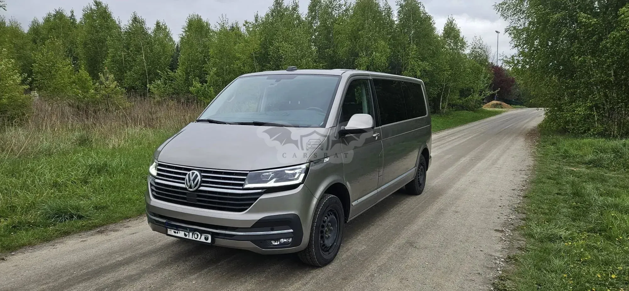 Volkswagen Caravelle 2.0 TDI L2 Comfortline 2021