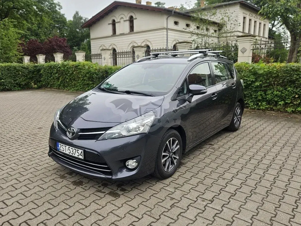Toyota Verso 1.8 Premium 7os 2013