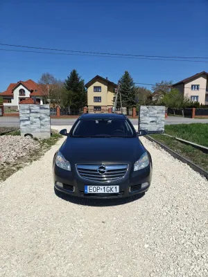 Opel Insignia A 2.0 CDTI Sport 2013