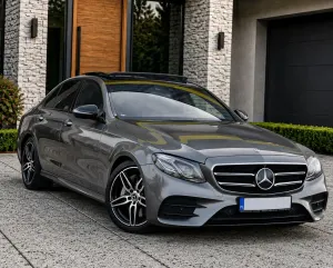 Mercedes-Benz E W213 350 D 9G-TRONIC AMG Line 2017