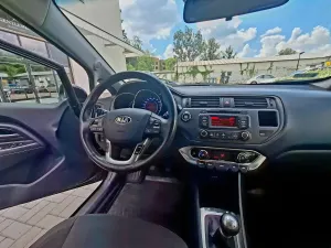Kia Rio III 1.2 Dream Team Edition 2012