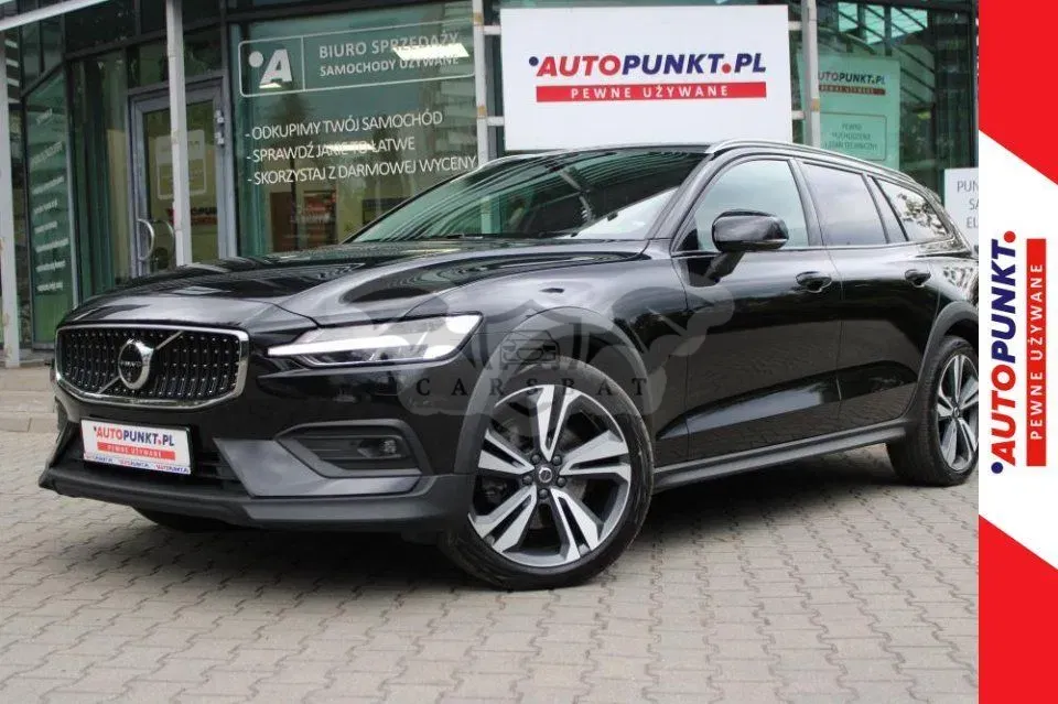 Volvo V60 2023