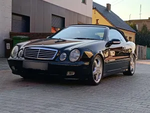 Mercedes-Benz CLK W208 2001