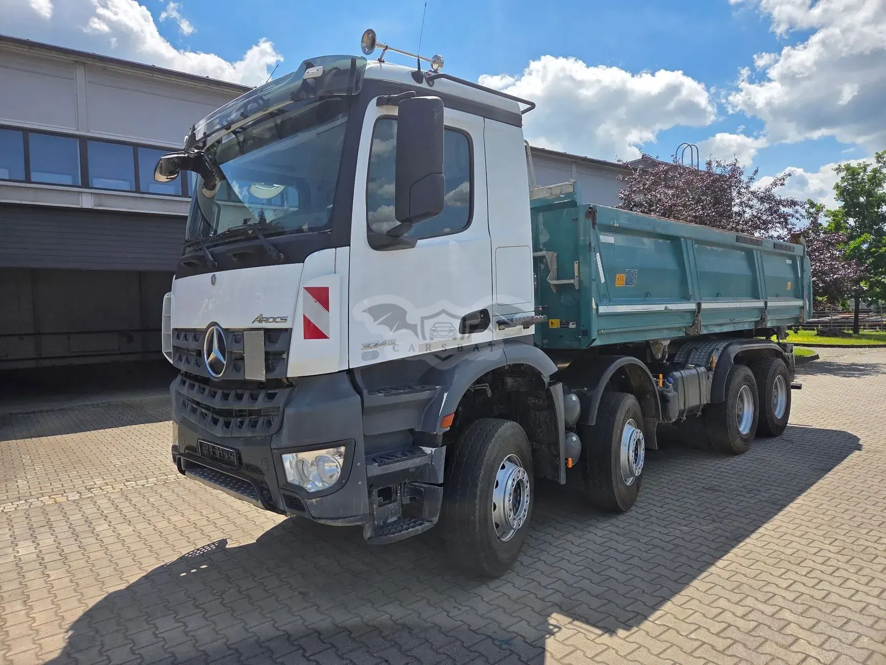 Mercedes-Benz Arocs 2016