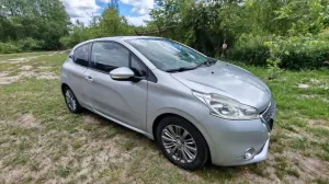 Peugeot 208 I 2013