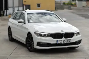 BMW 5 Series G30/G31 518d Sport Line sport 2019