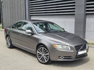 Volvo S80 II 2.4D5 AWD Momentum 2007