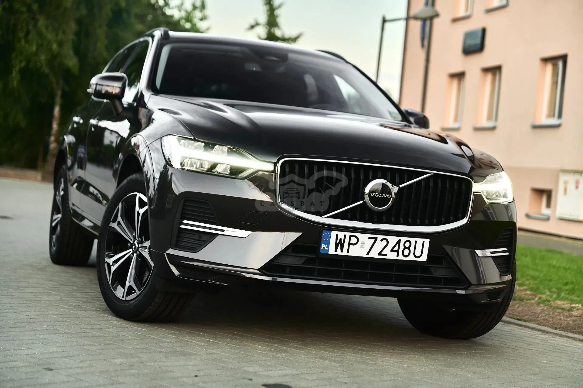 Volvo XC60 II B4 D Geartronic Momentum Pro 2021