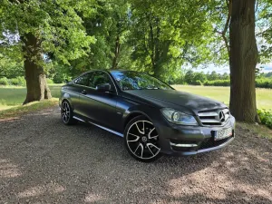 Mercedes-Benz C W204 250 CGI BlueEff 2012