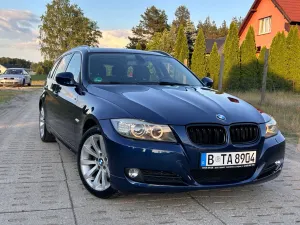 BMW 3 Series E90/E91/E92/E93 318d DPF Edition Exclusive 2012