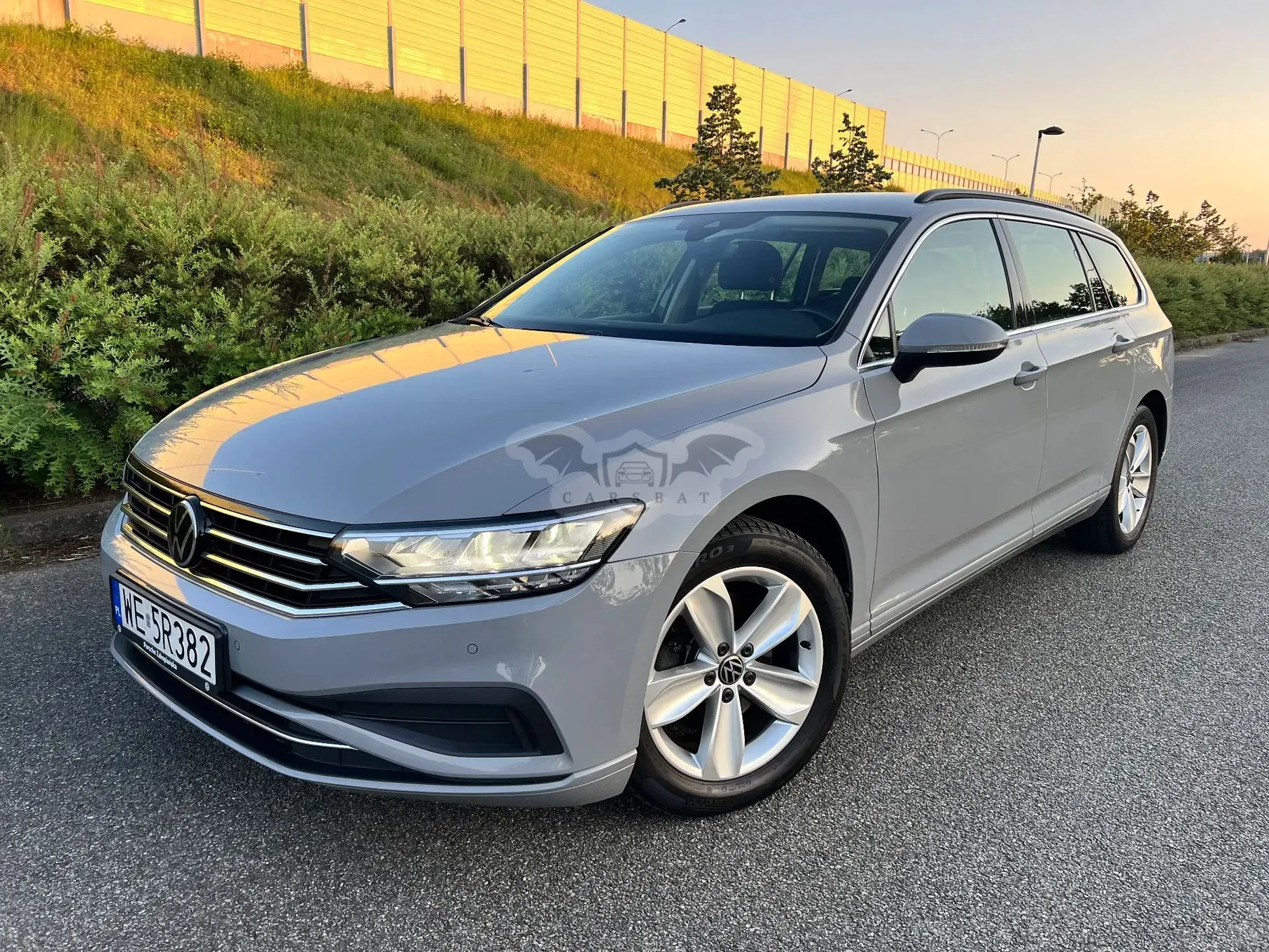 Volkswagen Passat B8 2.0 TSI Business DSG 2022
