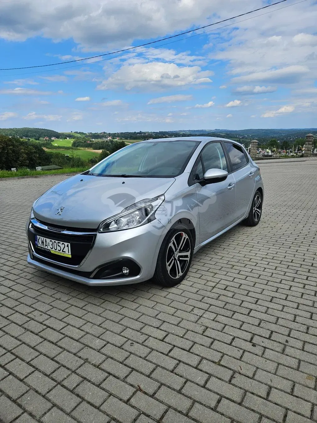 Peugeot 208 I 1.6 BlueHDi Active 2016