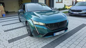 Peugeot 308 P5 1.2 PureTech Allure S&S EAT8 2024