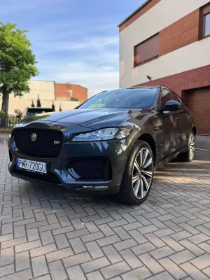 Jaguar F-Pace 30d AWD R-Sport 2016