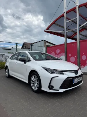 Toyota Corolla Seria E21 1.8 Hybrid Style 2025