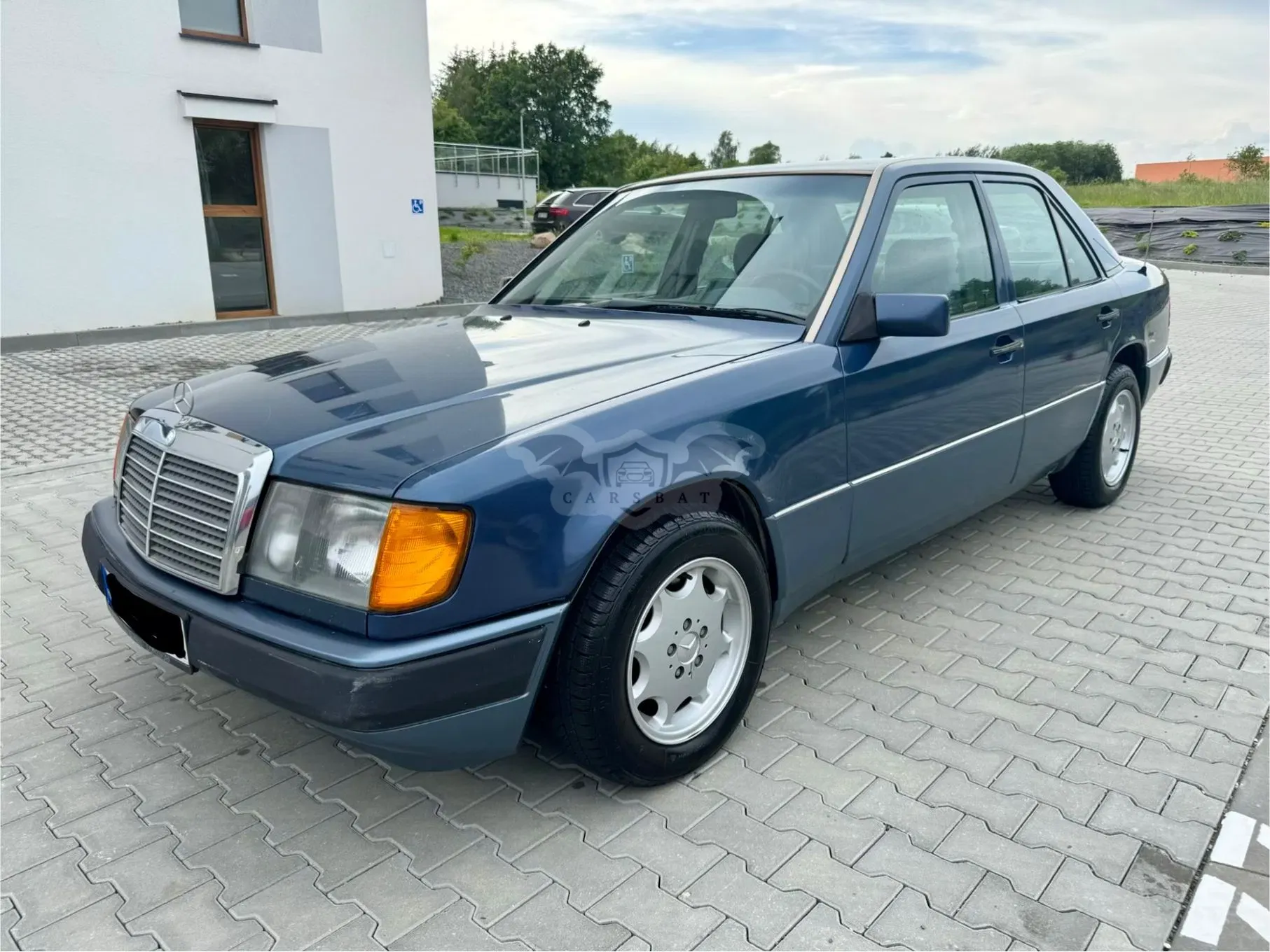 Mercedes-Benz E 1991
