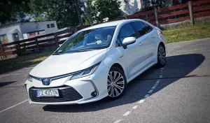 Toyota Corolla Seria E21 1.8 Hybrid Comfort 2020