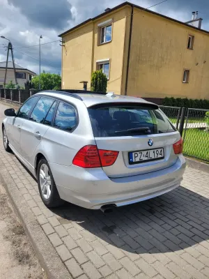 BMW 3 Series E90/E91/E92/E93 2011