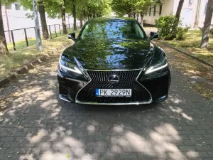 Lexus LS V 500h Omotenashi AWD 2022