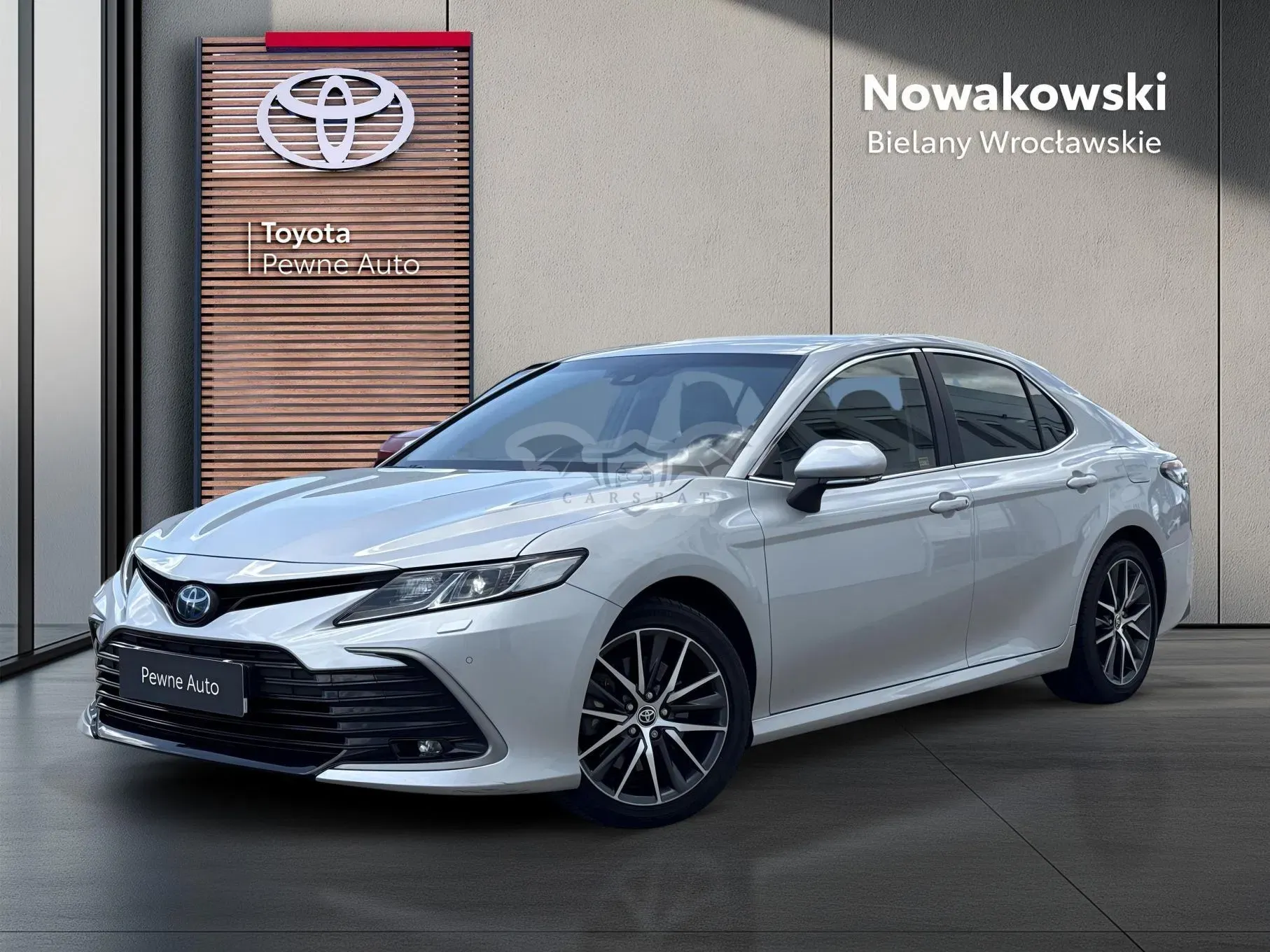 Toyota Camry 2.5 Hybrid Prestige CVT 2022