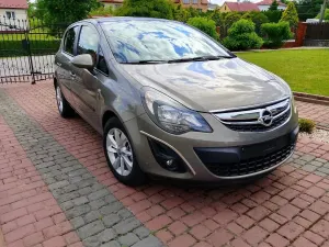 Opel Corsa D 1.2 16V Cosmo 2014